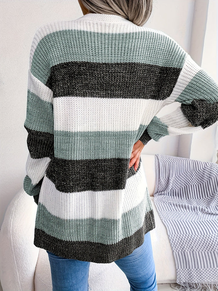 Kary | Seaside Knit Cardigan
