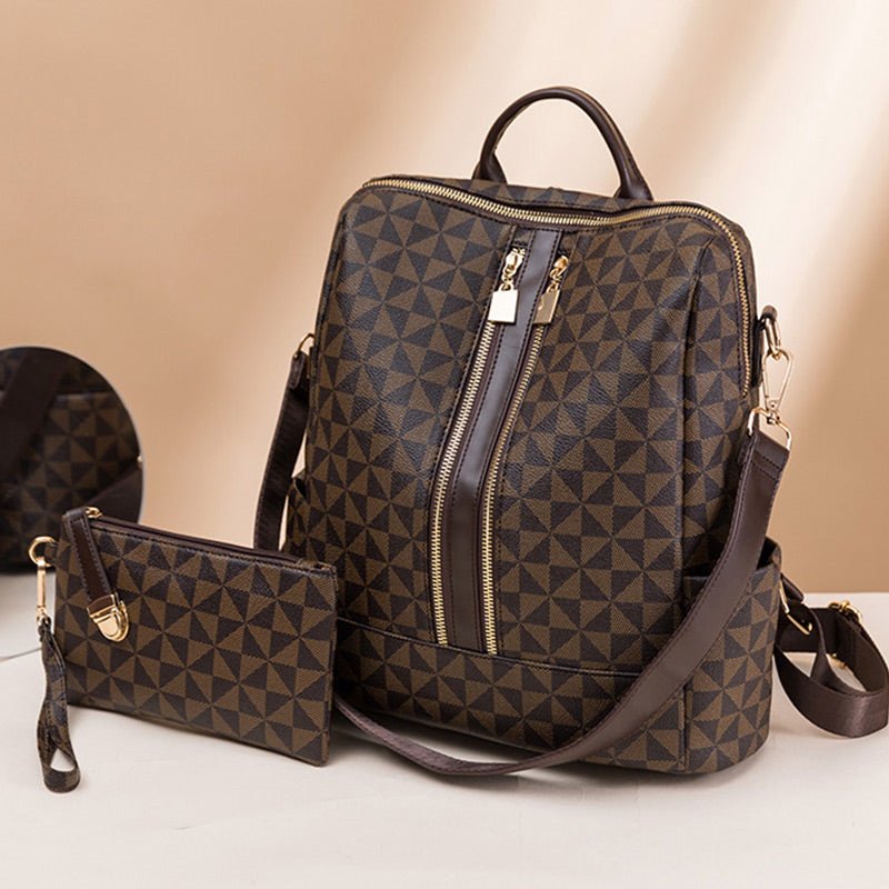 Levy | Timeless Spacious Shoulder Bag