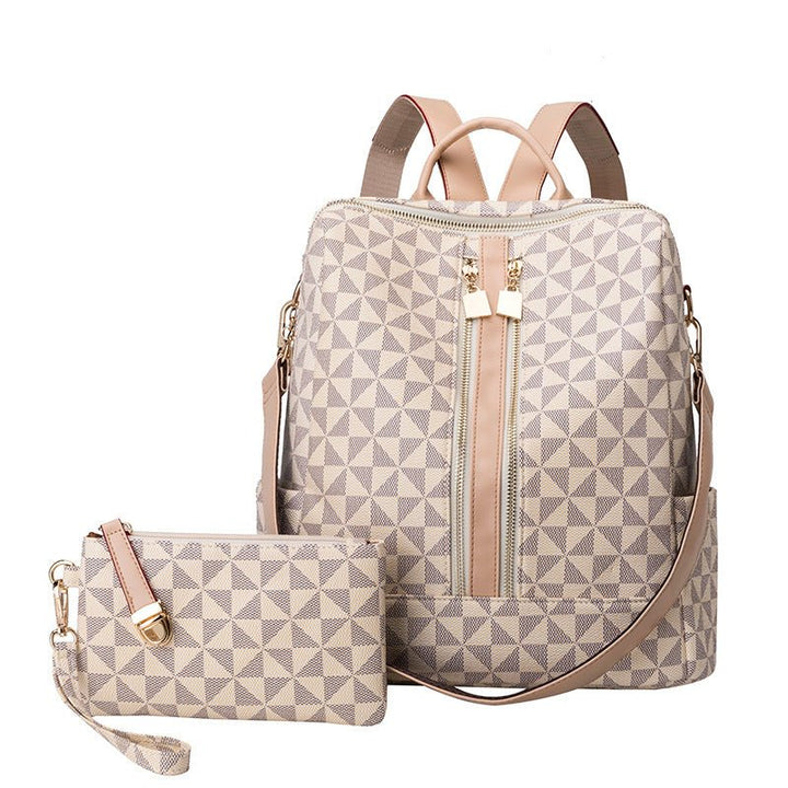 Levy | Timeless Spacious Shoulder Bag