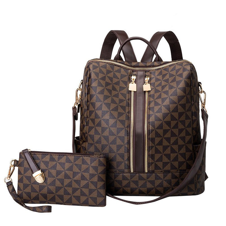 Levy | Timeless Spacious Shoulder Bag