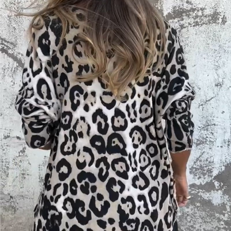 Lyka | Sleek Leopard Top
